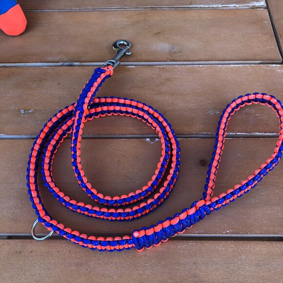 Blue & Neon Orange Dog Leash 54" Reflective Paracord ~ New Handmade in USA - Picture 7 of 8